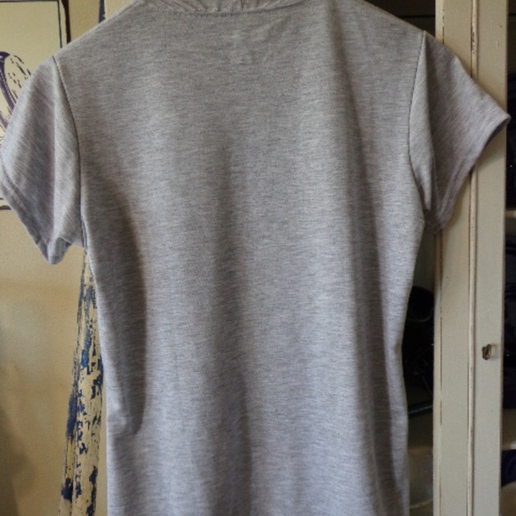 T-Shirt W's Sz S NWOT WICKERS Gray Heather - Picture 2 of 8